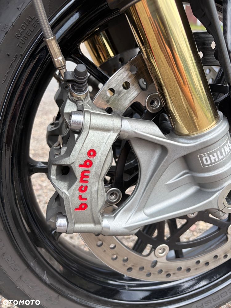 Triumph Speed Triple - 21