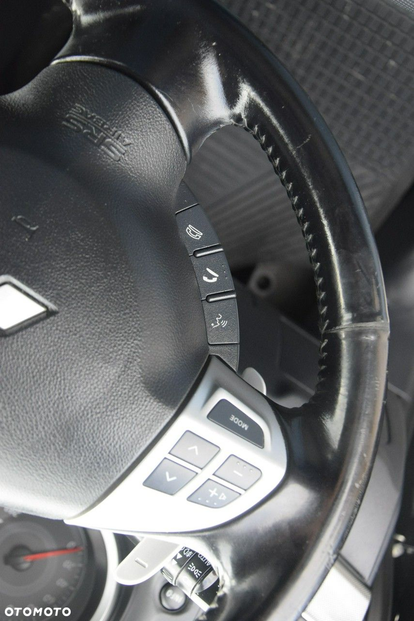 Mitsubishi Lancer 1.8 CVT Intense - 27
