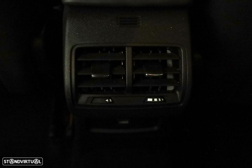 Citroën C4 1.2 PureTech Plus EAT8 - 23