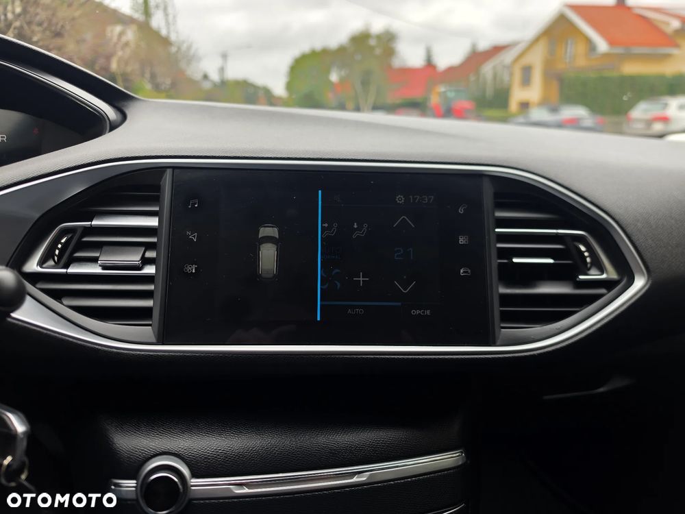 Peugeot 308 - 12