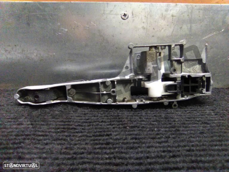 Puxador Exterior Trás Direito  Peugeot 207 [2006_2015] 1.6 Hdi - 2