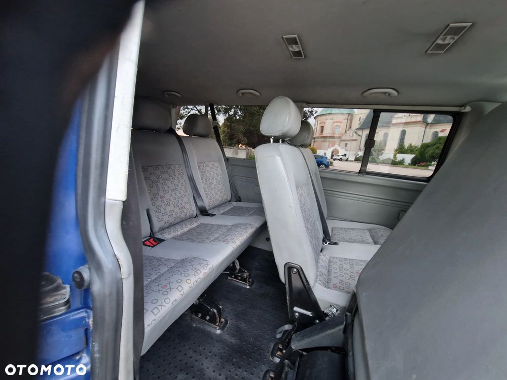 Volkswagen Caravelle L2 - 23