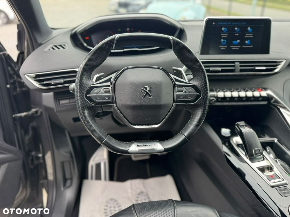 Peugeot 5008 - 18