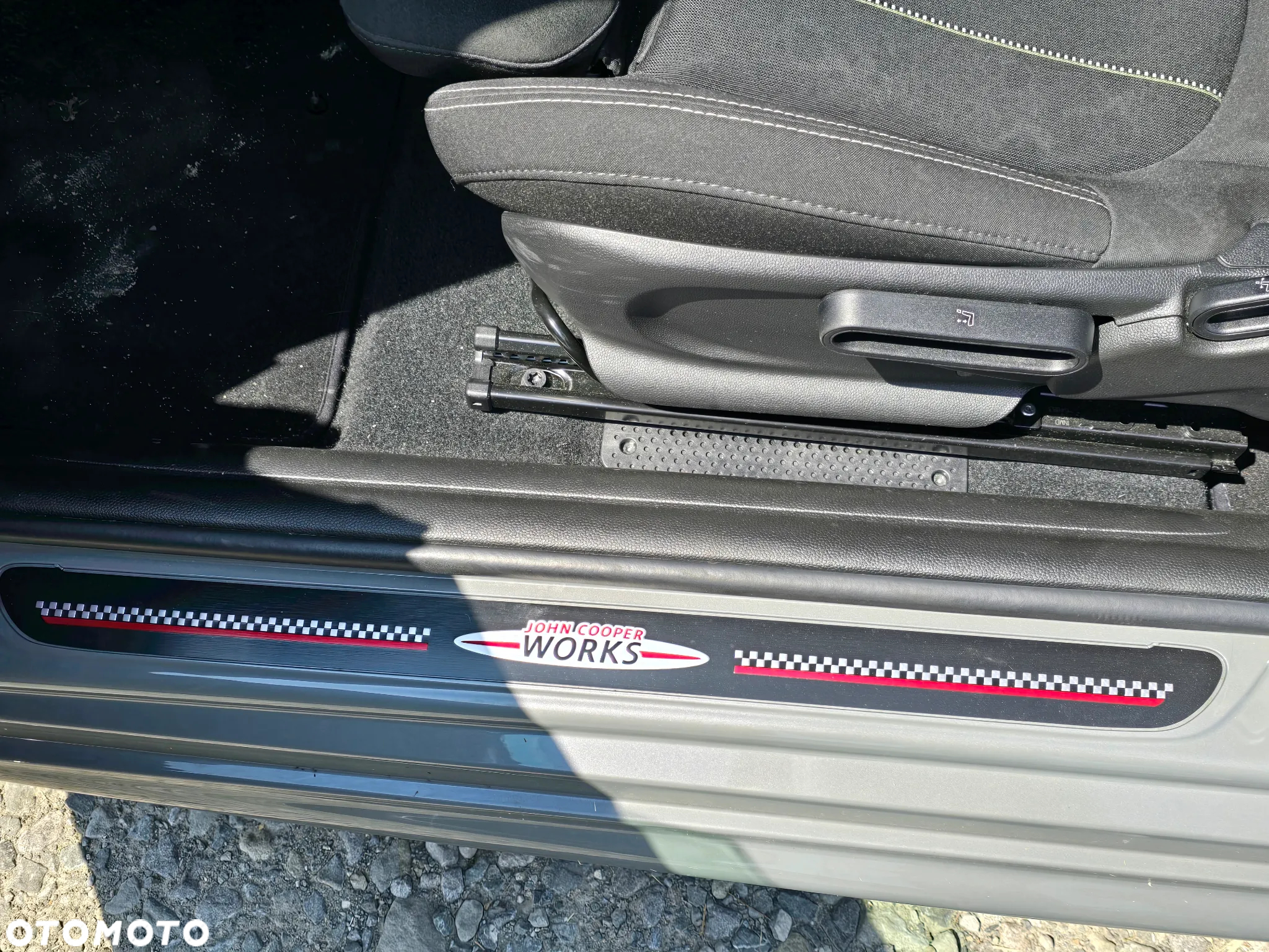 MINI ONE John Cooper Works Trim - 12