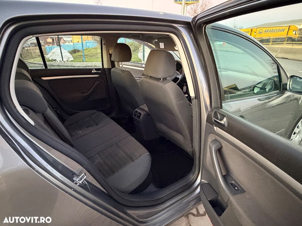 Volkswagen Golf 1.9 TDI DPF Tour - 26