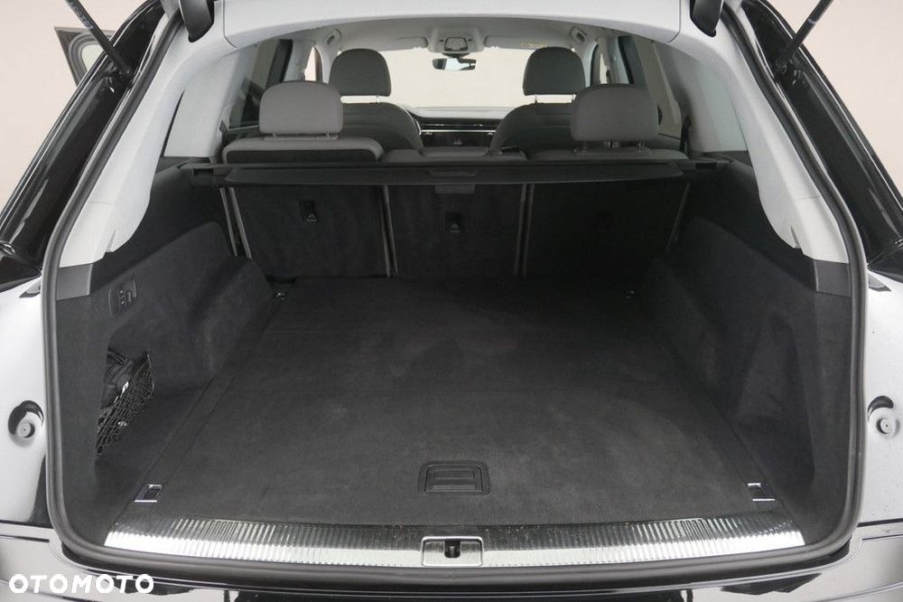Audi Q7 - 16