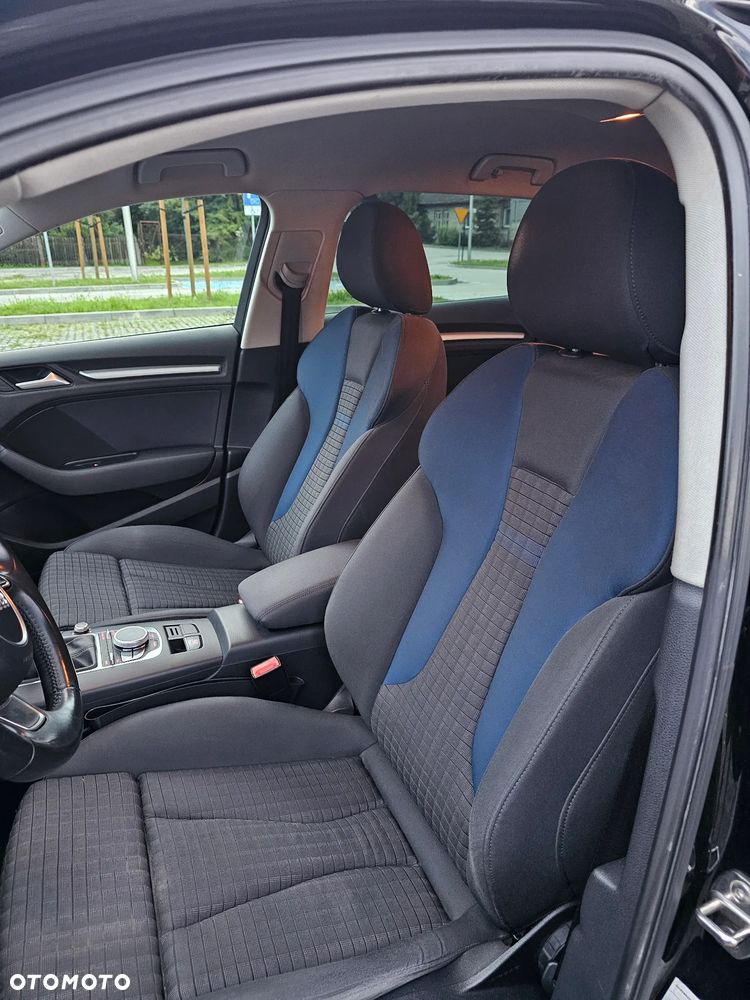 Audi A3 Sportback 2.0 TDI - 17