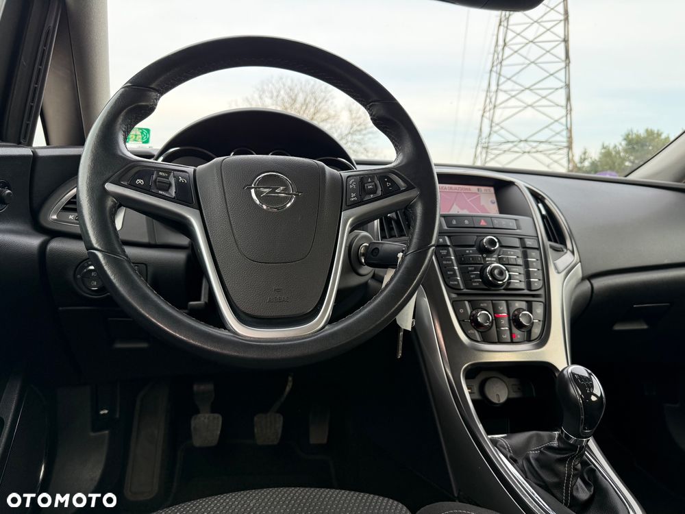 Opel Astra 1.4 T Cosmo - 35