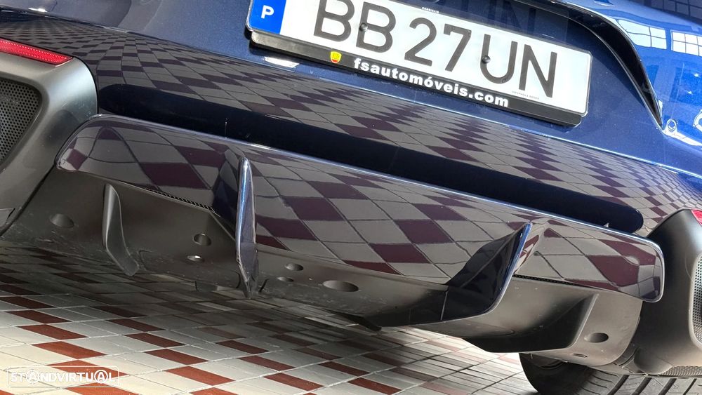 Ferrari 812 Superfast 6.5 V12 - 14