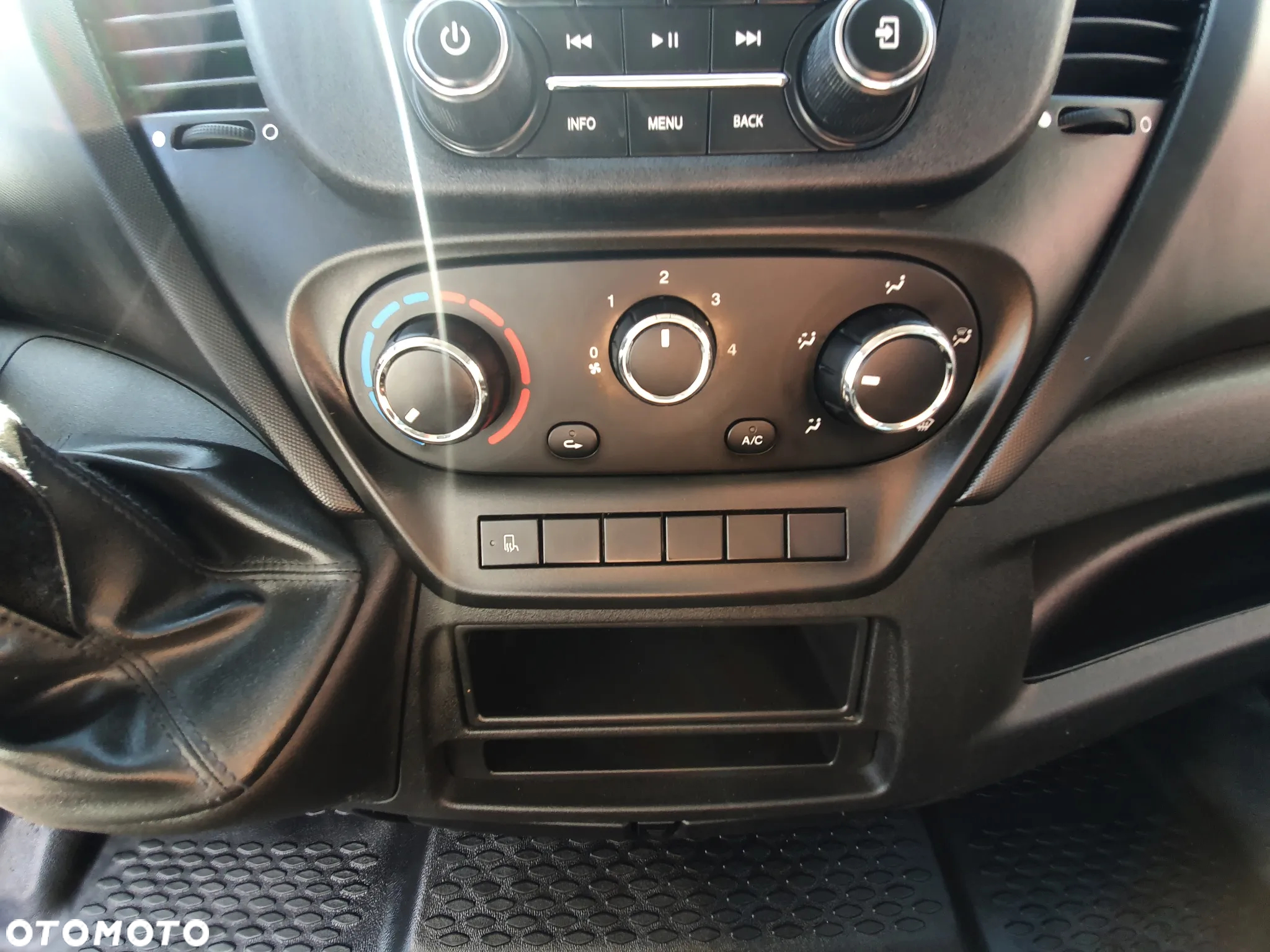 Iveco DAILY 35C16 C 16 - 31
