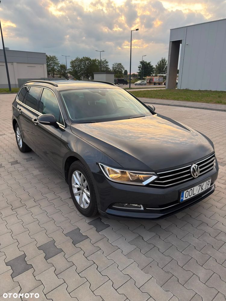 Volkswagen Passat 2.0 TDI BMT Comfortline - 1