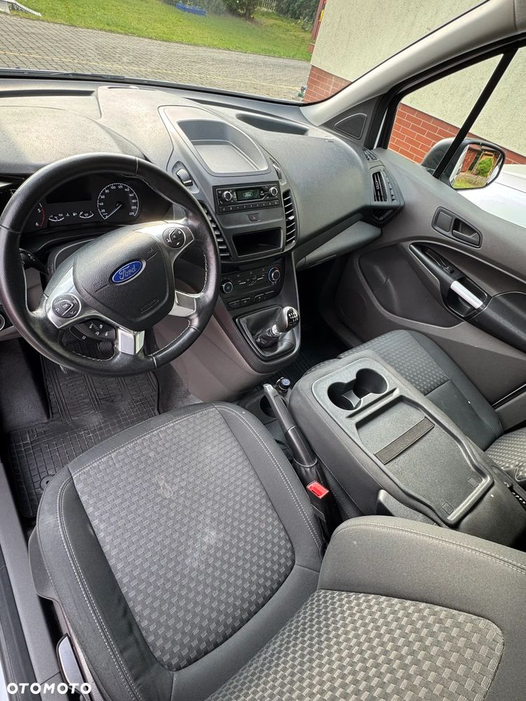 Ford Transit Connect - 15