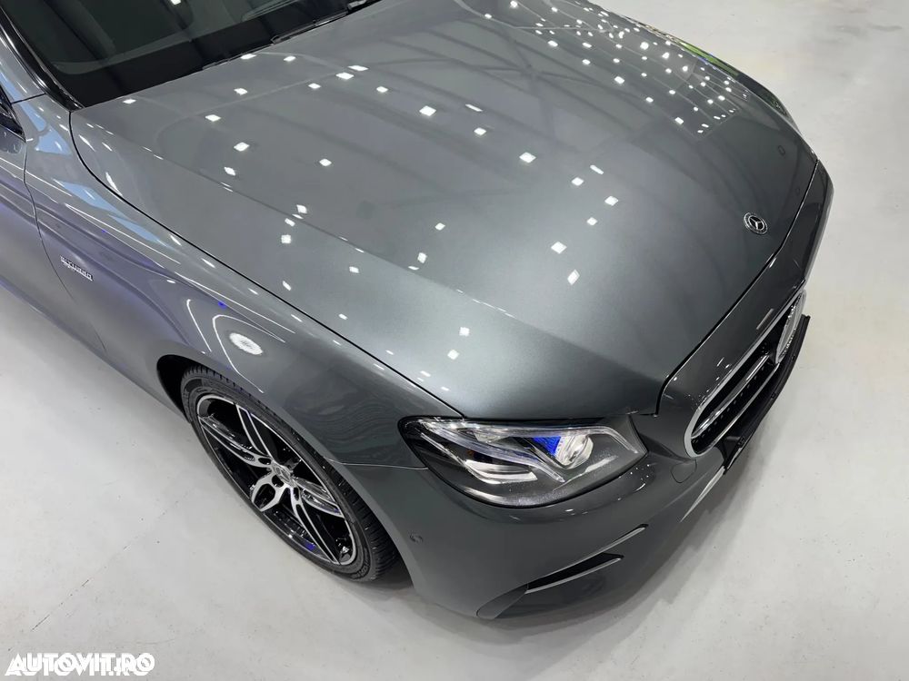 Mercedes-Benz E - 5