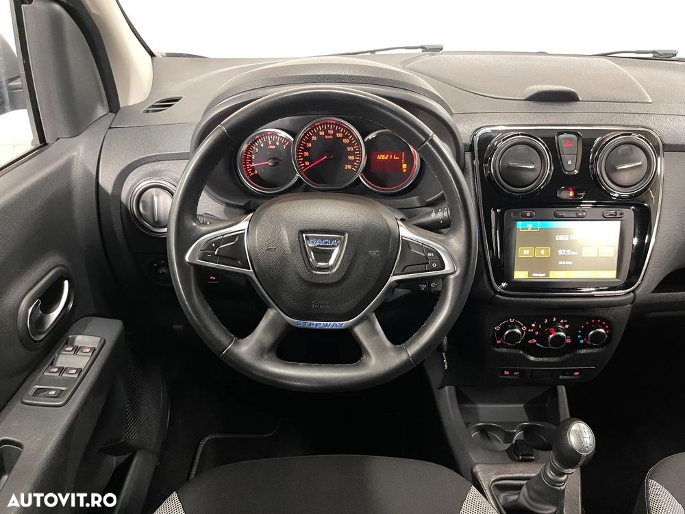 Dacia Lodgy 1.5 Blue dCi Stepway - 7