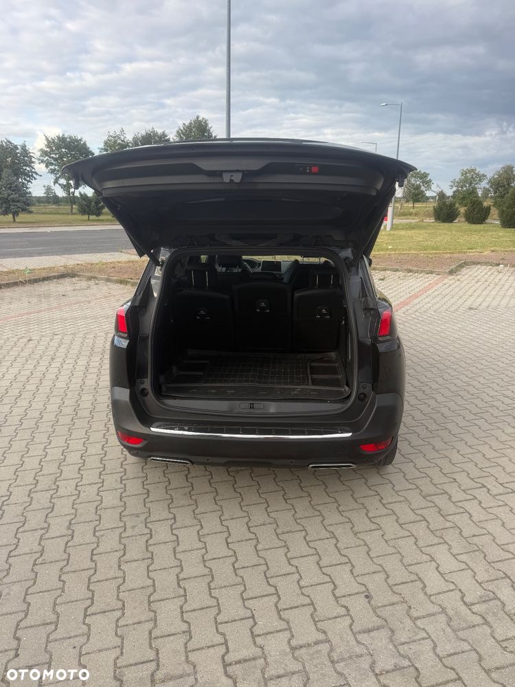 Peugeot 5008 - 14