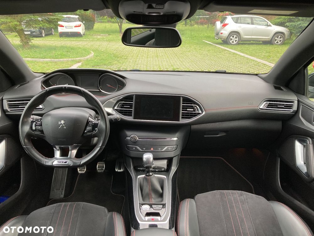 Peugeot 308 - 16
