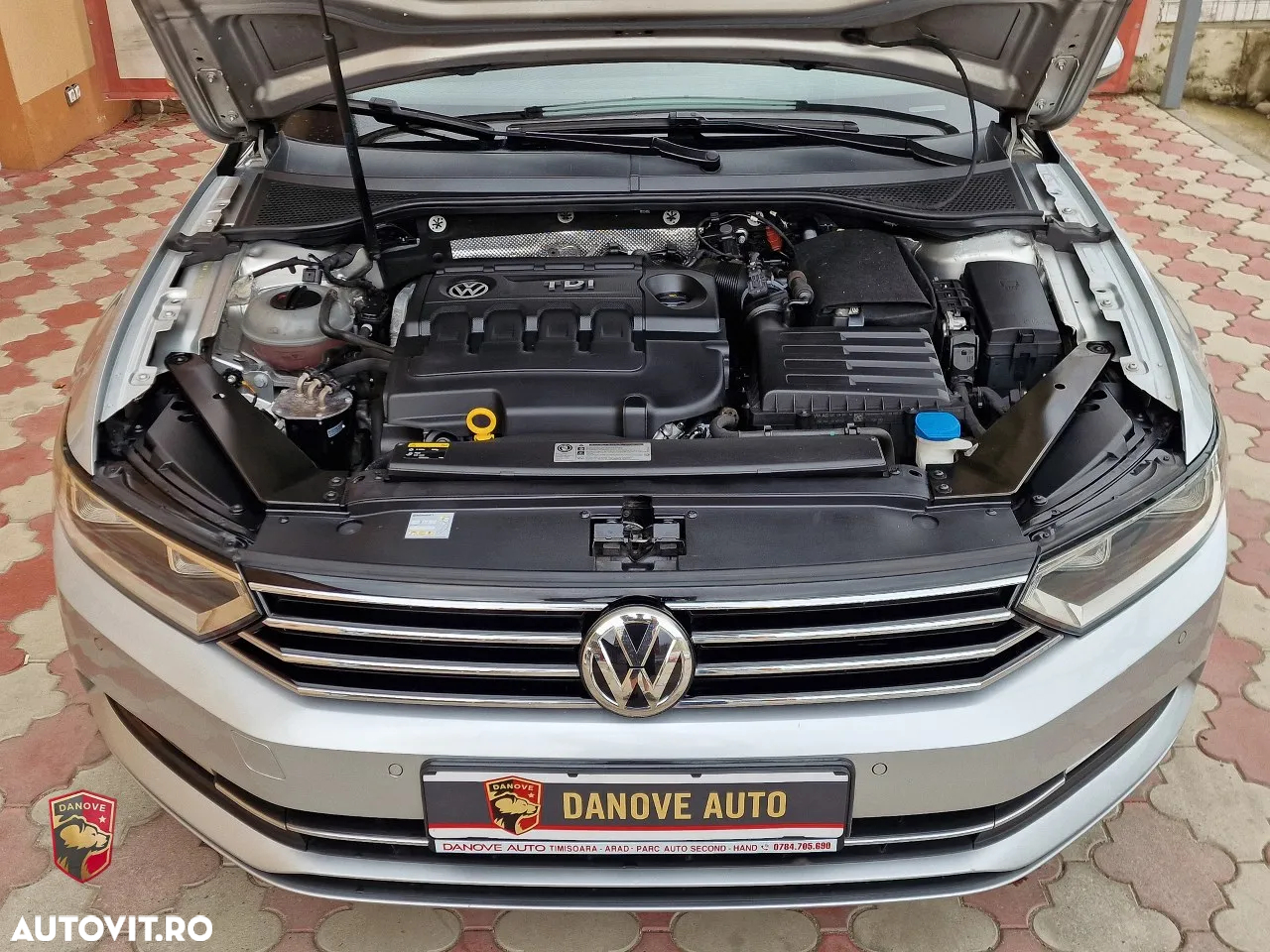 Volkswagen Passat Variant 1.6 TDI (BlueMotion Technology) Comfortline - 25