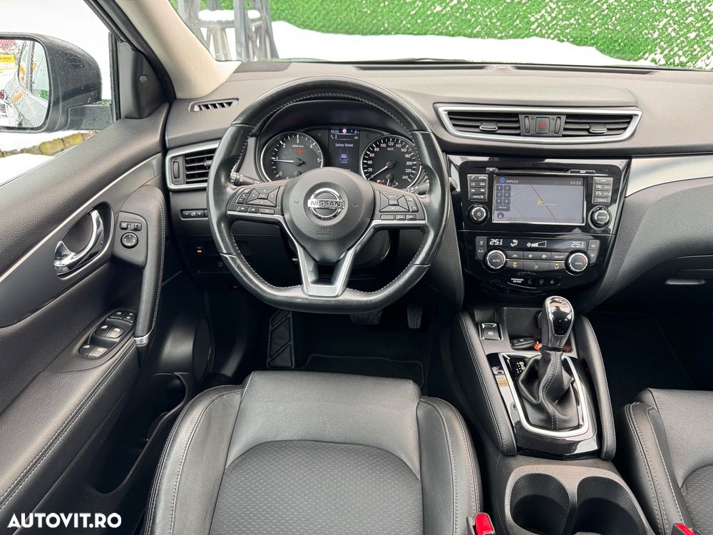 Nissan Qashqai 1.6 DCI Xtronic TEKNA+ - 9