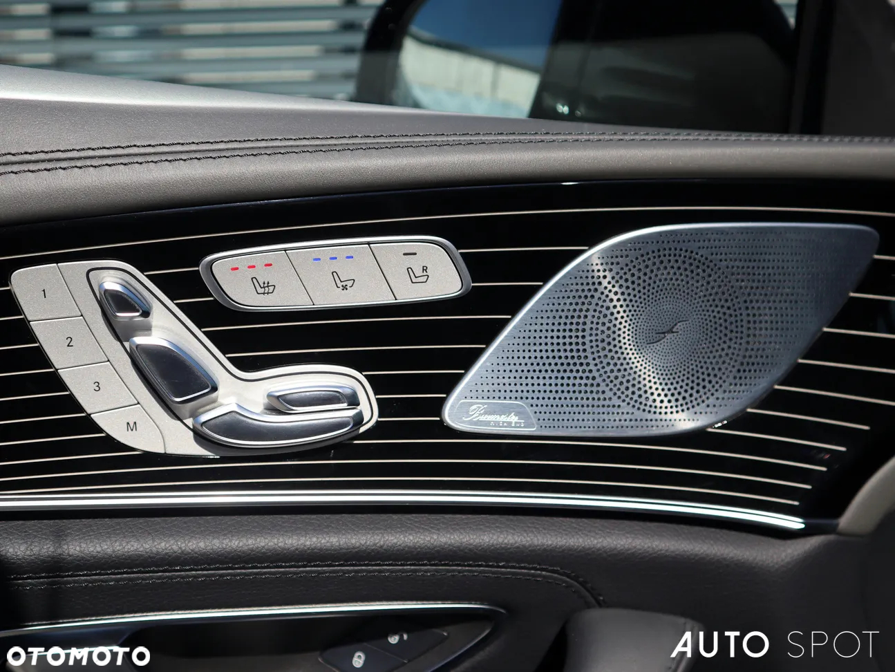 Mercedes-Benz CLS - 16