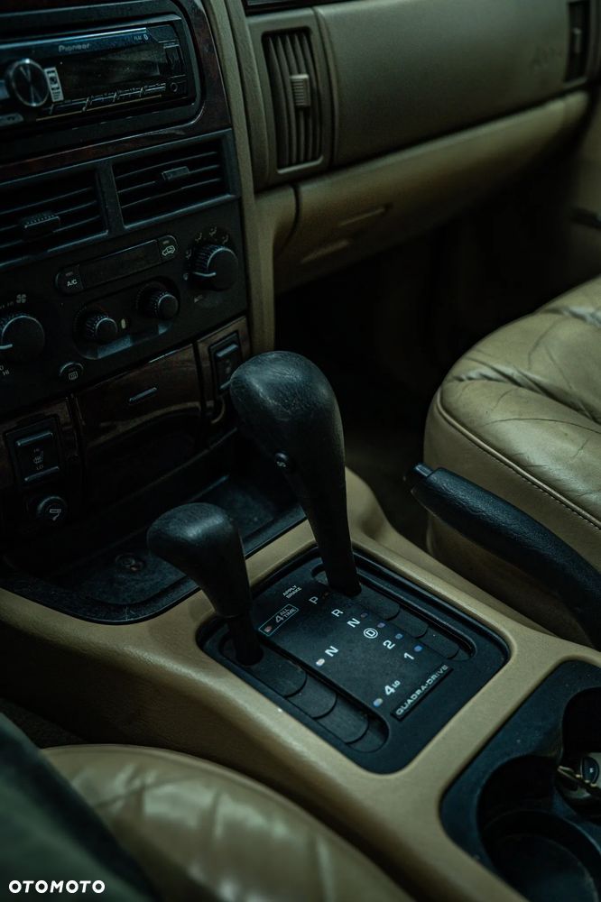 Jeep Grand Cherokee 4.7 Limited - 11