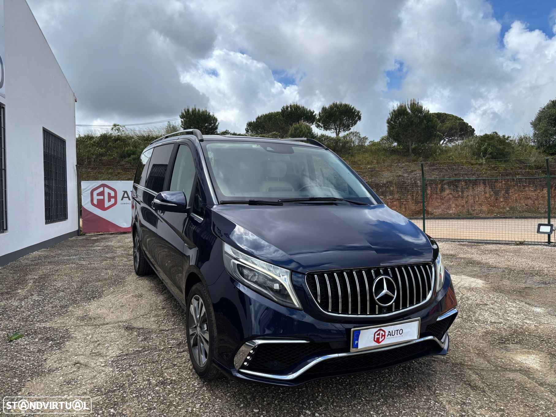 Mercedes-Benz V 250 BlueTEC Longo Avantgarde - 3