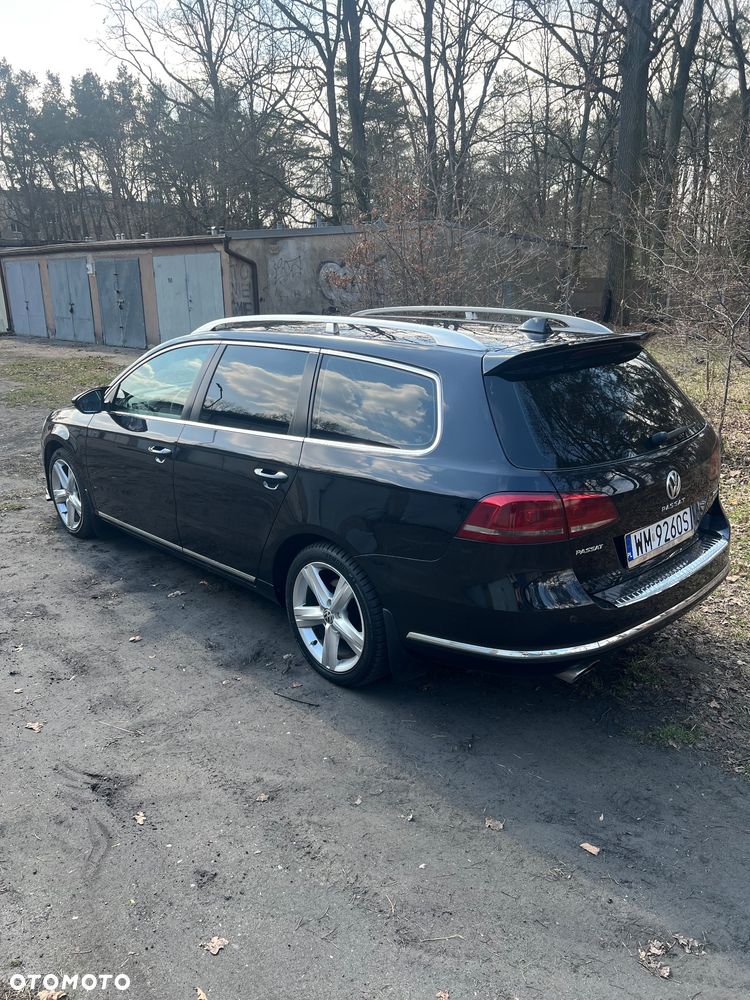 Volkswagen Passat 2.0 TDI Highline DSG - 4