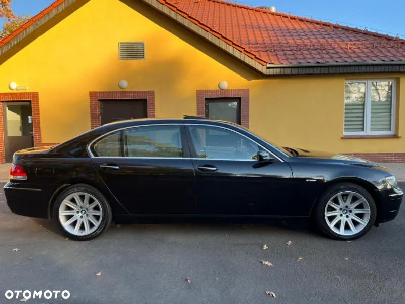 BMW Seria 7 740i L - 4