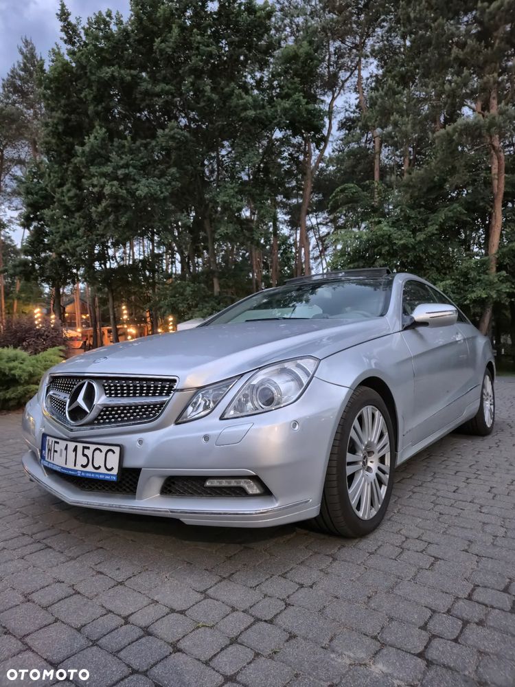 Mercedes-Benz Klasa E 350 CGI BlueEffICIENCY - 17