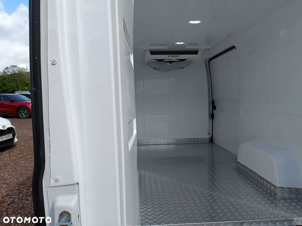 Toyota Proace Max - 10