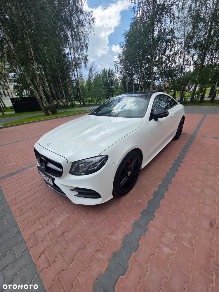 Mercedes-Benz Klasa E 220 d Coupe 4-Matic 9G-TRONIC - 5