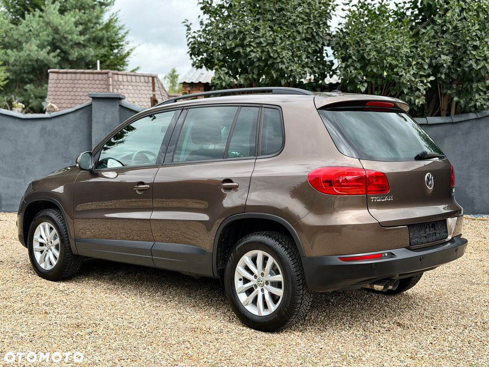Volkswagen Tiguan 2.0 TDI DPF BlueMotion Technology Cup Sport & Style - 4