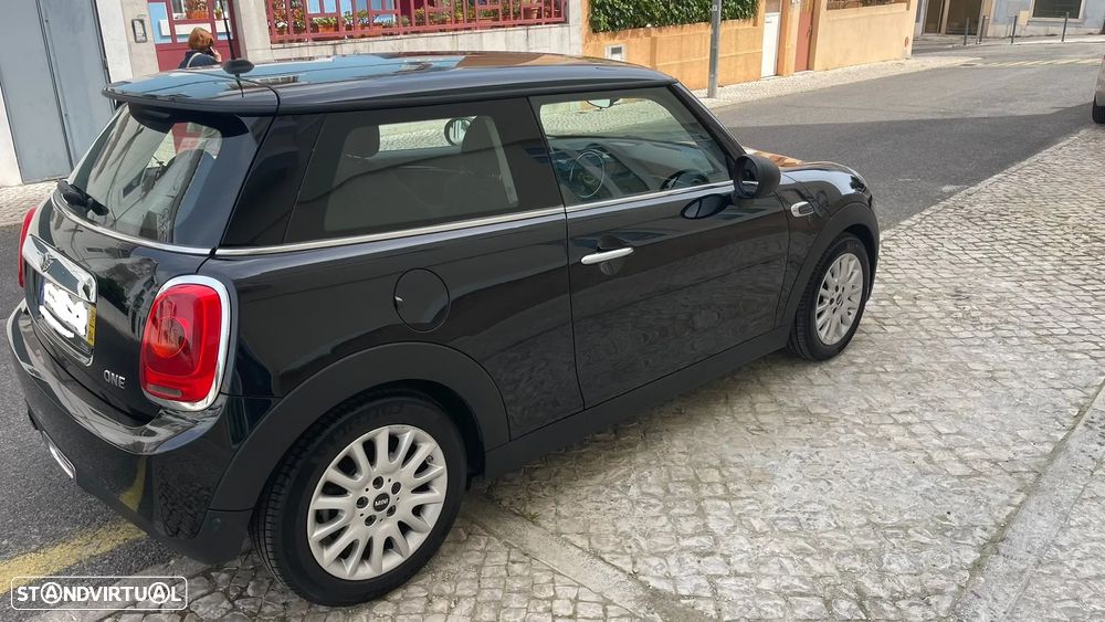 MINI 3 Portas One Auto - 4