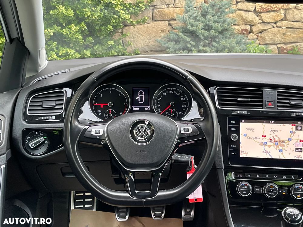 Volkswagen Golf Variant 1.6 TDI SCR Join - 8