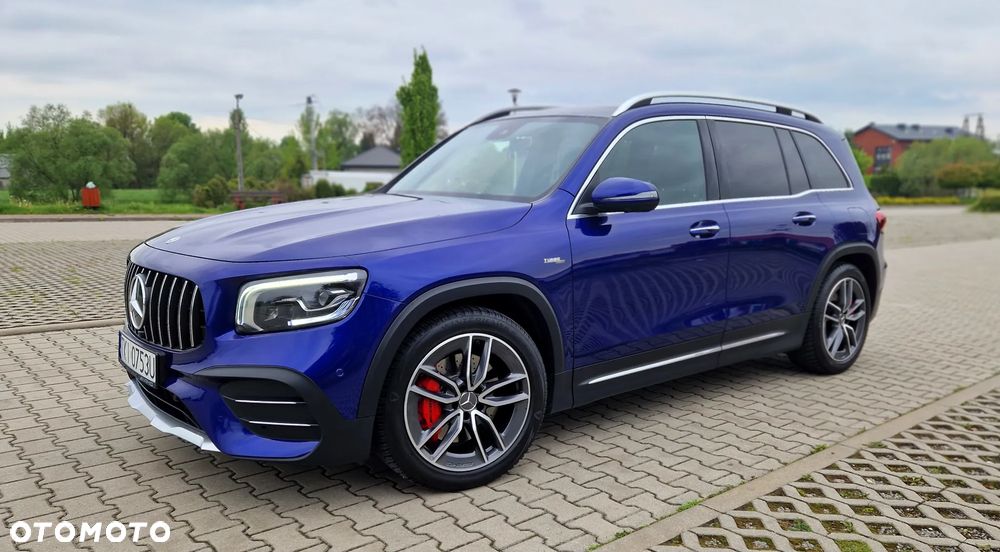 Mercedes-Benz GLB - 2