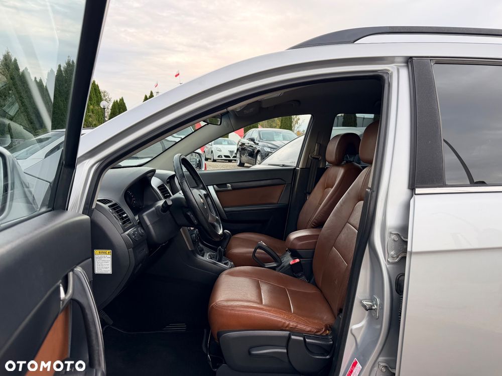 Chevrolet Captiva 2.0 d LS - 9