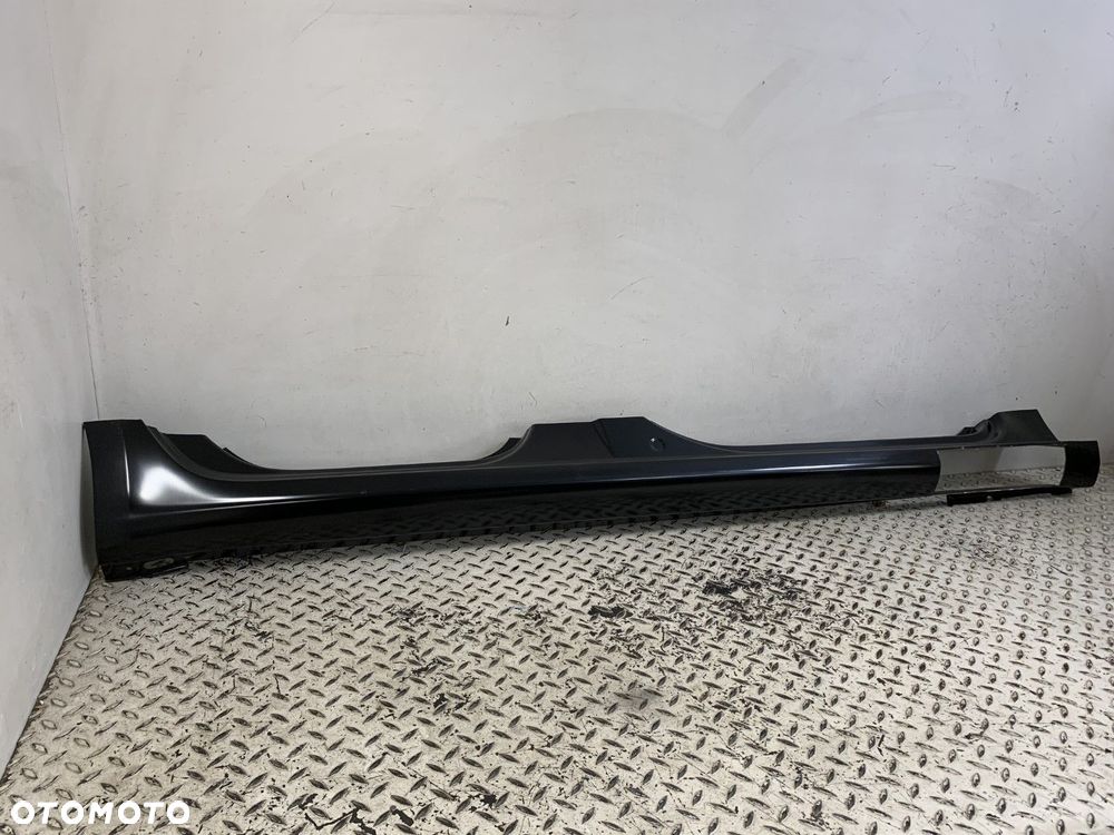 NOWY ORYGINALNY PRÓG PRAWY PRAWA SKODA SUPERB II 2 08-15 3T - 4