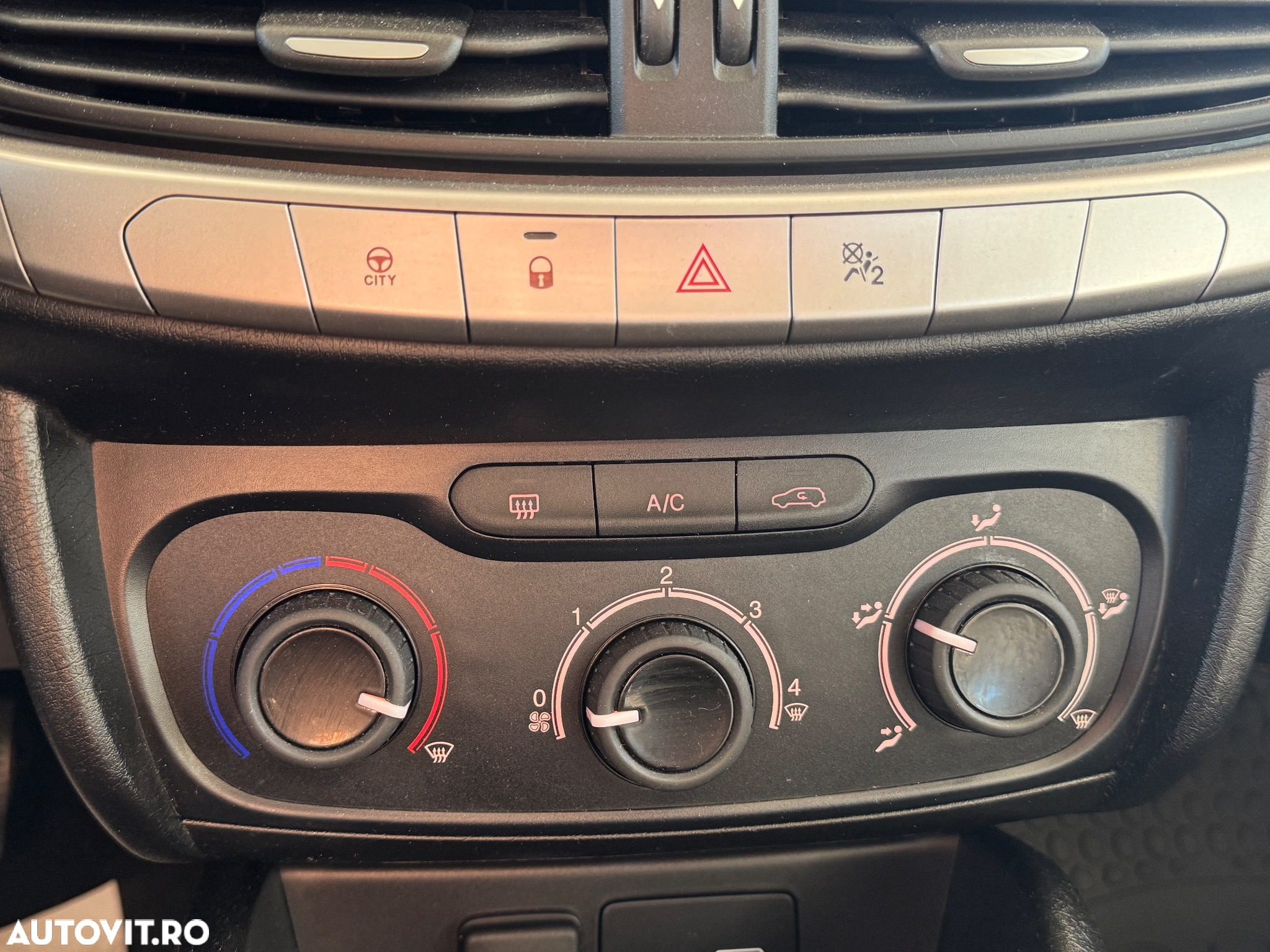 Fiat Tipo 1.4 16V Easy - 20