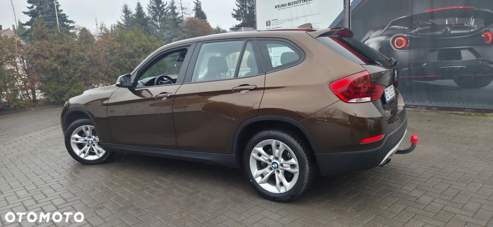 BMW X1 xDrive20d xLine - 9