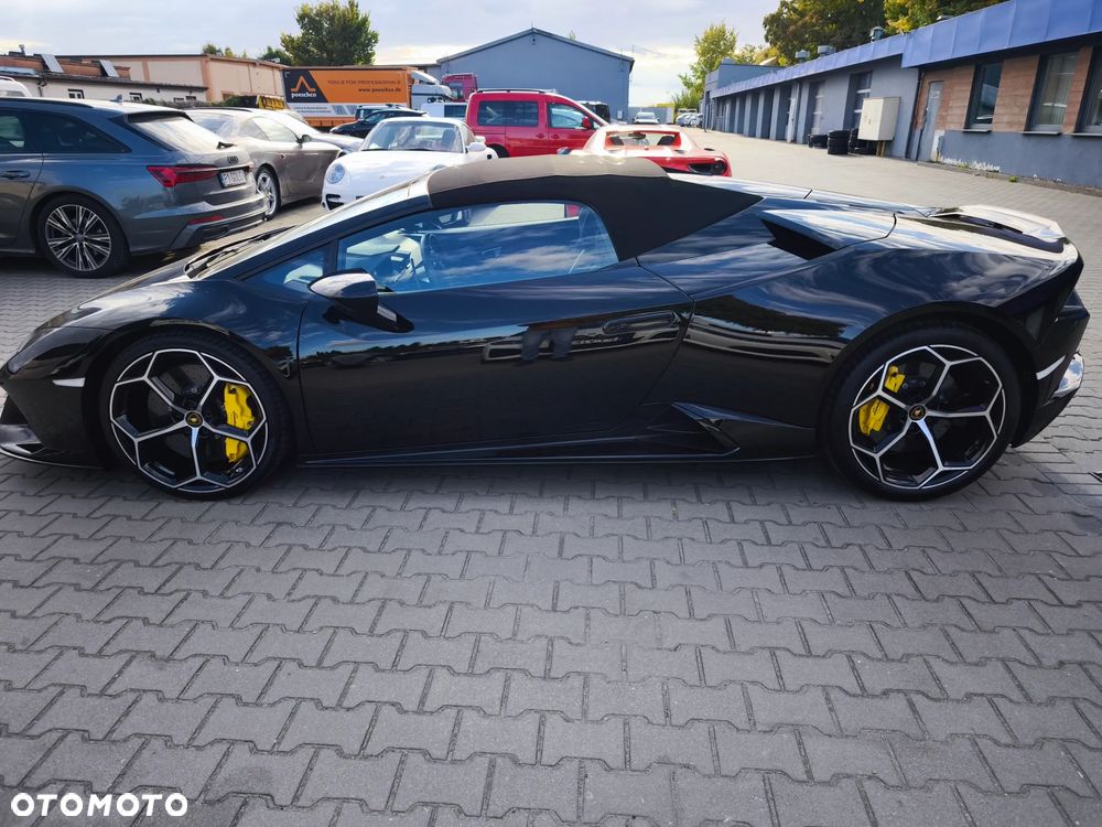 Lamborghini Huracan EVO Spyder - 13