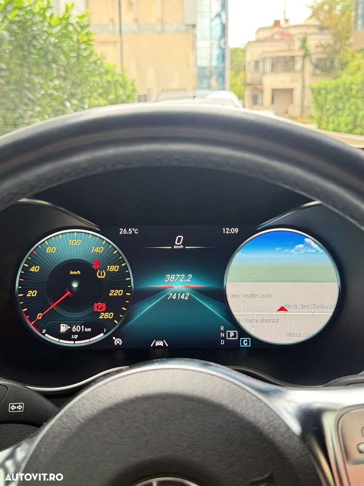 Mercedes-Benz GLC 220 d 4MATIC - 9