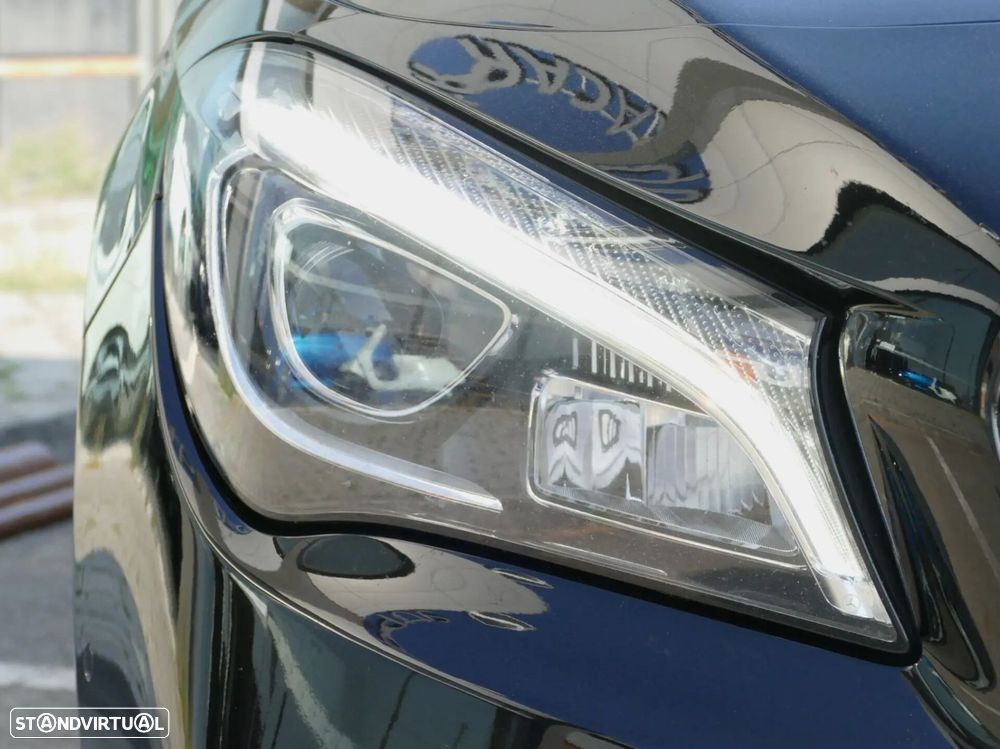 Mercedes-Benz CLA 180 d Shooting Brake Urban - 10