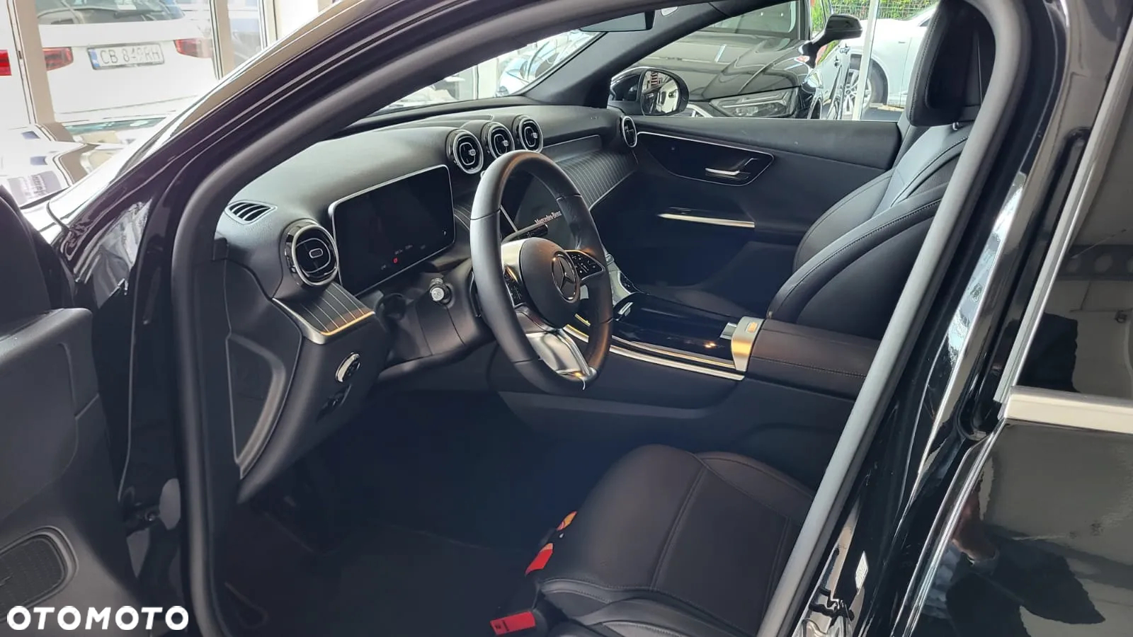Mercedes-Benz GLC - 7
