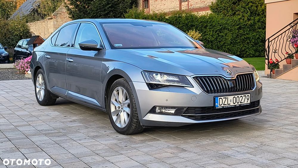 Skoda Superb 2.0 TSI Ambition DSG - 4