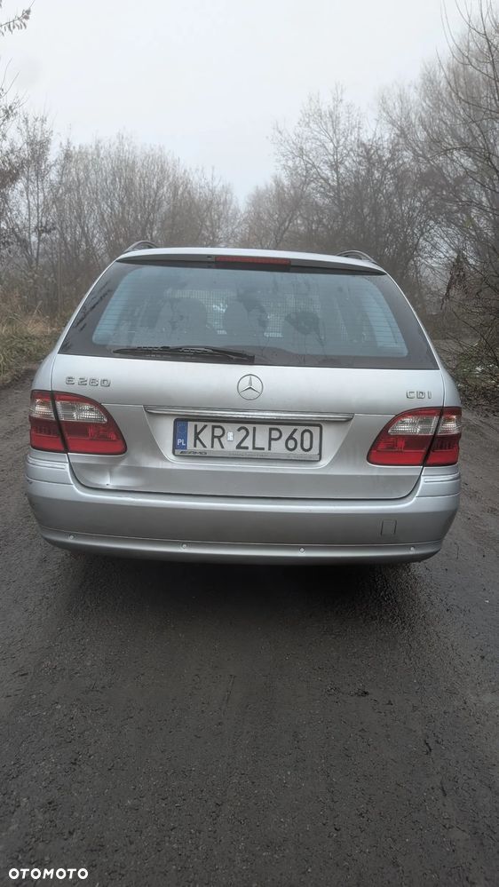 Mercedes-Benz Klasa E 280 CDI 4Matic Automatik Avantgarde DPF - 4