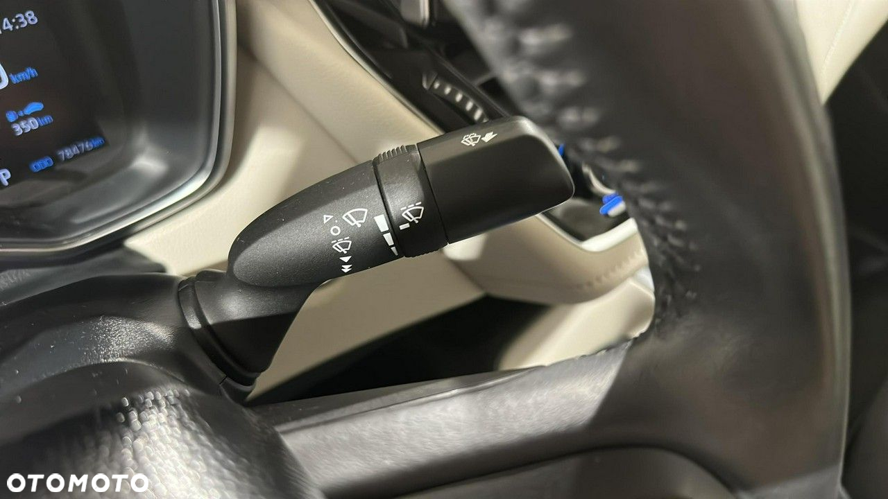 Toyota Corolla - 22