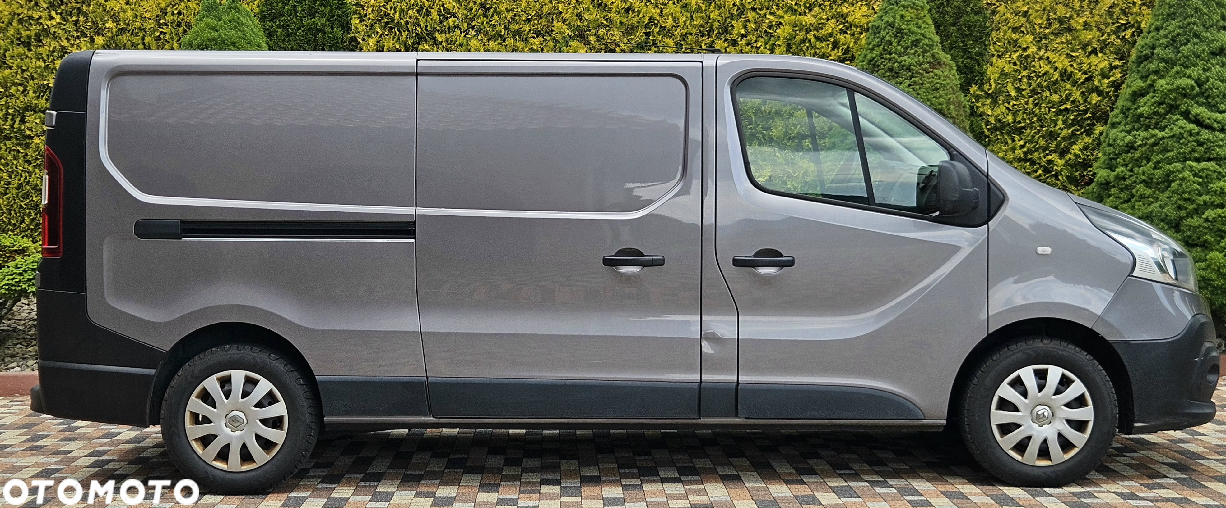 Renault Trafic - 17