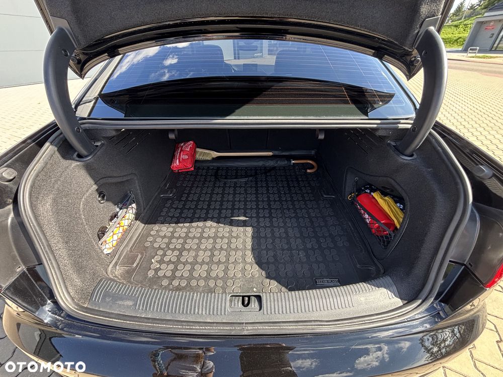 Audi A4 Limousine - 25