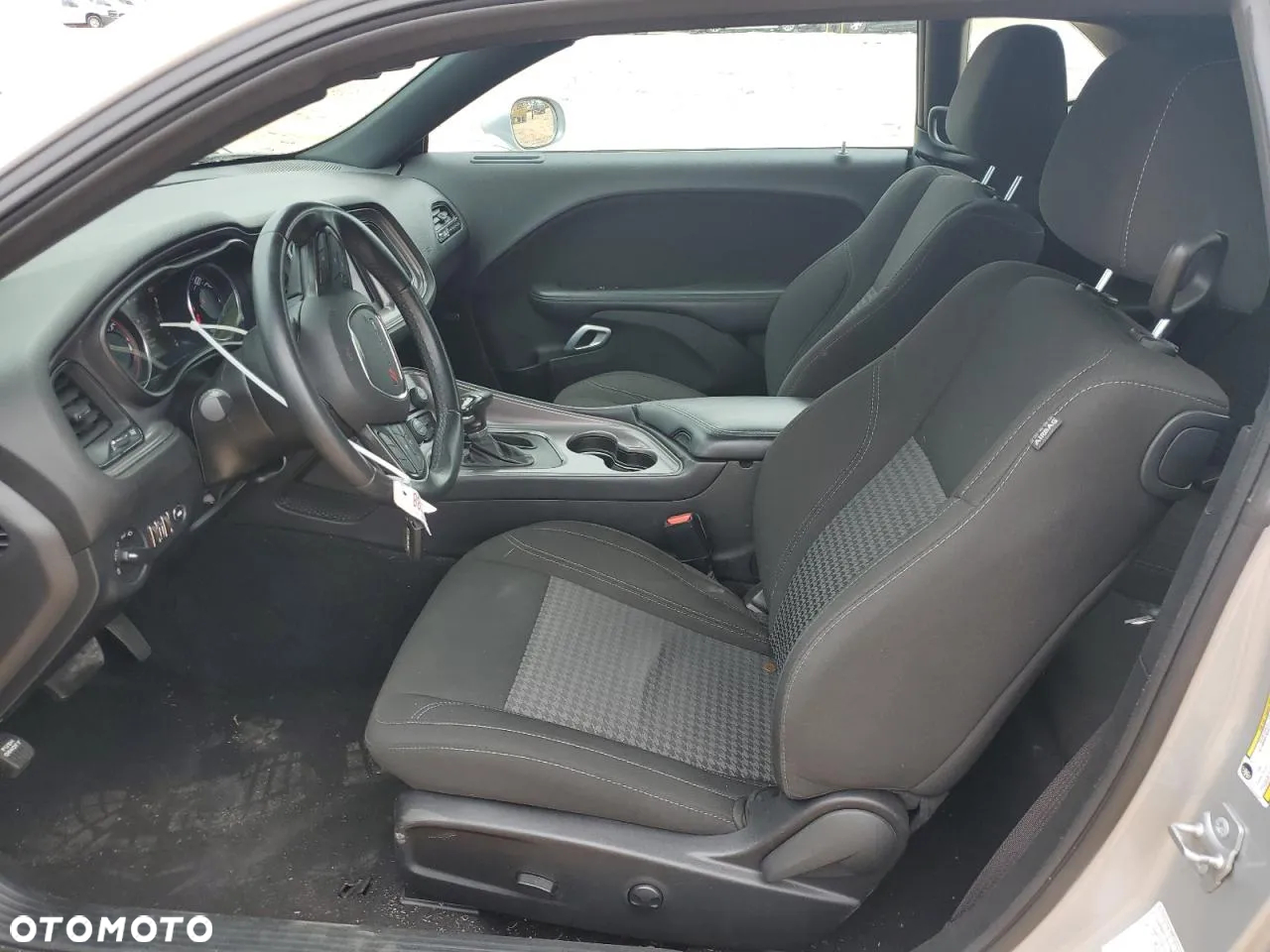Dodge Challenger Maska Zderzak Błotnik reflektor ćwiartka Silnik 3.6 Zwrotnica ława Deska airbag - 7