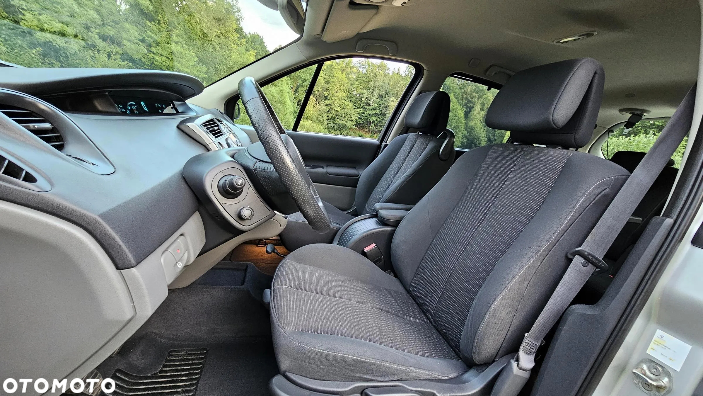 Renault Scenic 1.6 16V Privilege - 25