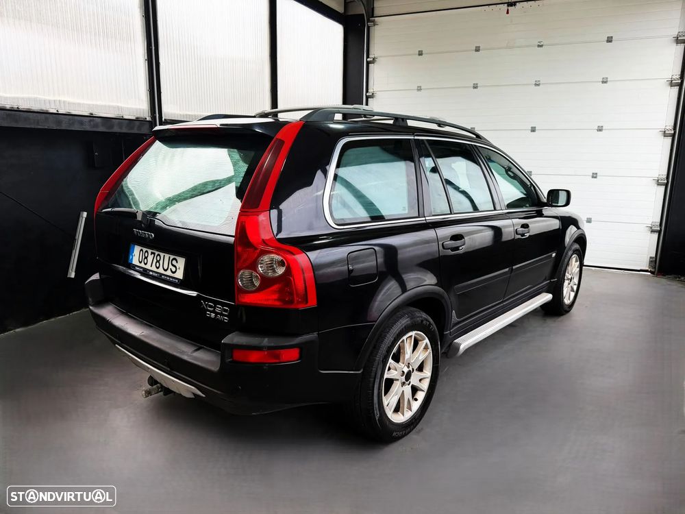 Volvo XC 90 2.4 D5 5L Nivel 3 Auto. - 4